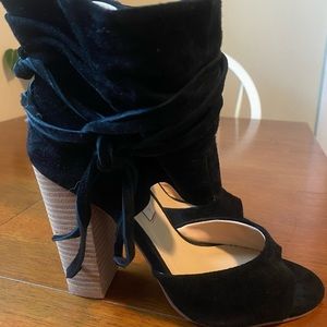 Kristin Cavallari Chinese Laundry booties size 8 WORN ONCE!